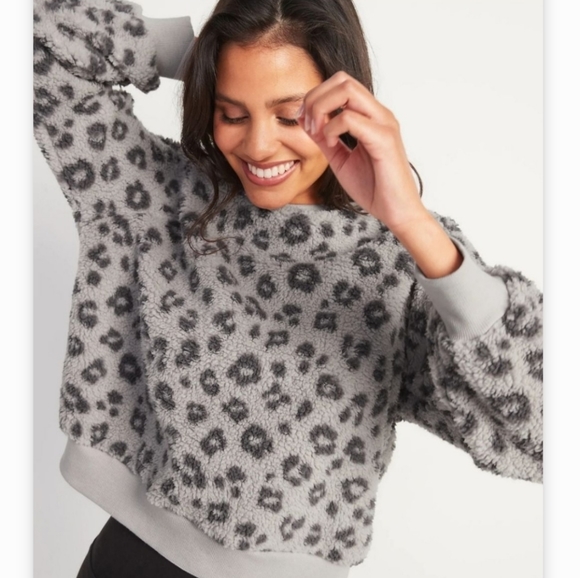 Old Navy Tops - Old Navy Vintage Crew-Neck Fleece Sweatshirt